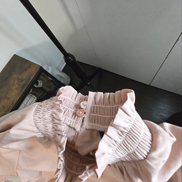 Vintage inspired styled Dusty Rose Blouse - Picture 8 of 16